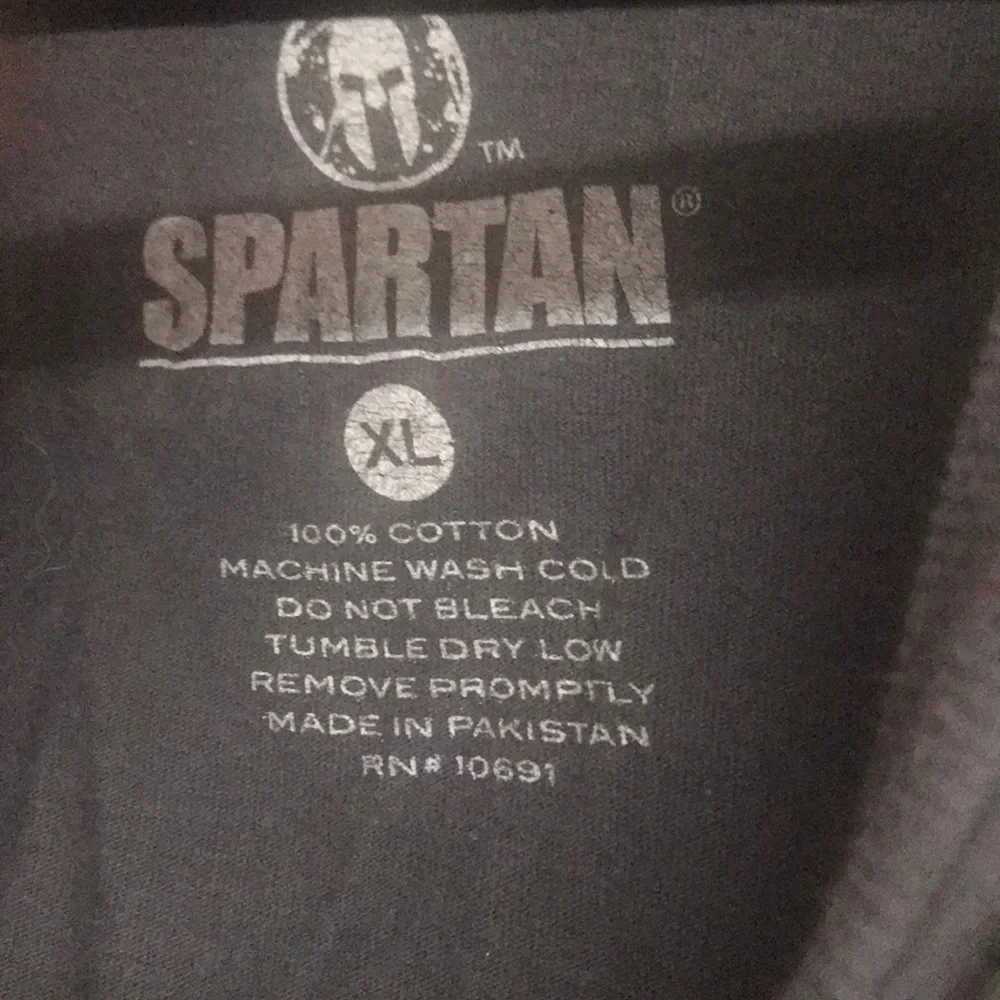 Spartan Race Participants‎ Long Sleeve Tee Shirt Gray and Red XL